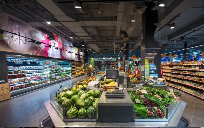 Вперед за Білим Кроликом, або Новий «Сільпо» Під Дубом!